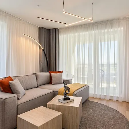 Nokturna Lyra Coresi Kasper With Parking * Braşov