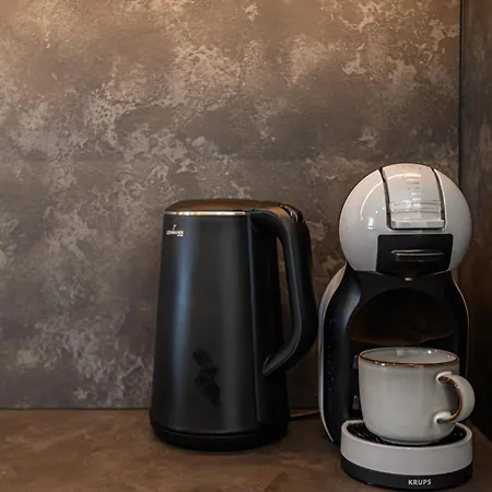 Nokturna Lyra Coresi Kasper With Parking Апартаменти *