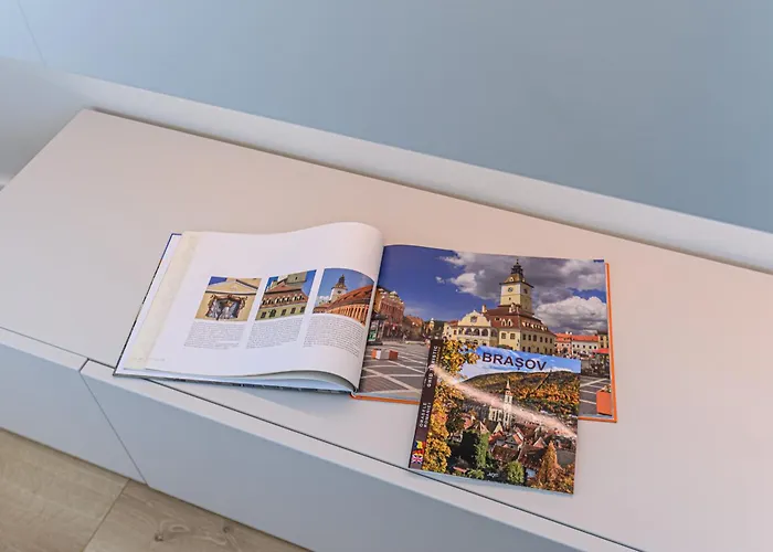 Appartement Nokturna Lyra Coresi Kasper With Parking Braşov