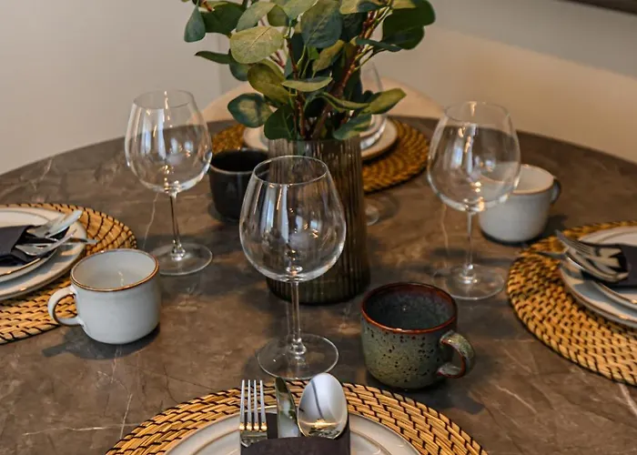 Nokturna Lyra Coresi Kasper With Parking *