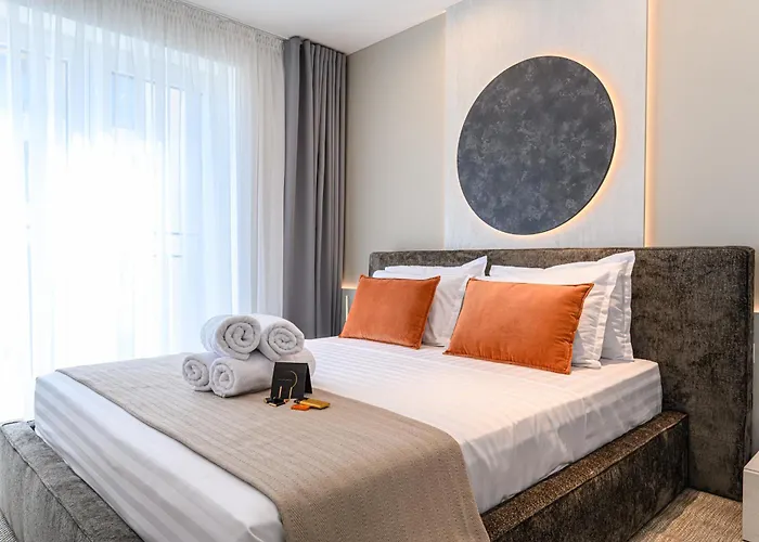 Appartement Nokturna Lyra Coresi Kasper With Parking *