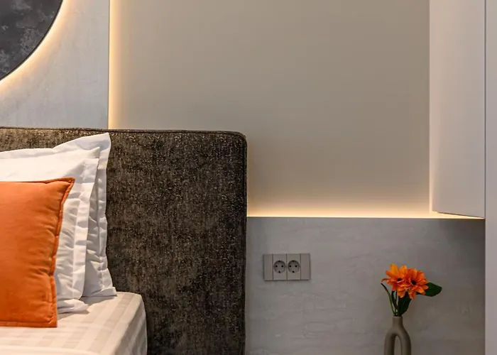 Nokturna Lyra Coresi Kasper With Parking