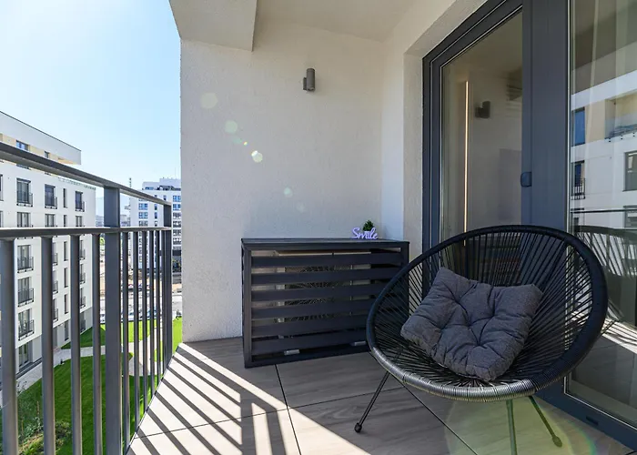 Appartement Nokturna Lyra Coresi Kasper With Parking *