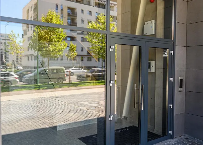 Nokturna Lyra Coresi Kasper With Parking * Braşov