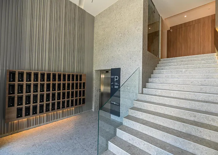 Appartement Nokturna Lyra Coresi Kasper With Parking